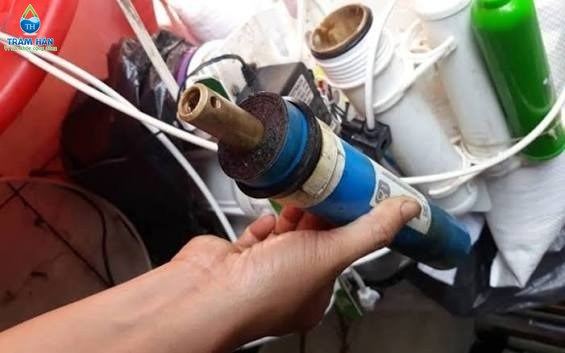 Kiểm tra màng RO trong lúc bảo dưỡng