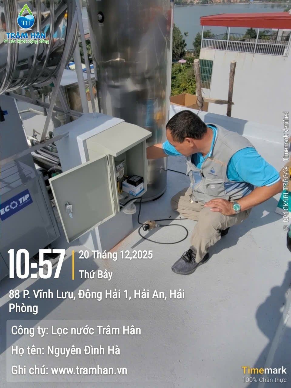 Hệ heatpump hoàn thiện cạnh bồn nước – Đông Hải